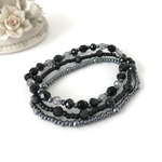 グラデーション 重ね付け 3連 ゴムブレスレット チェコガラス ビーズ　黒 ブラック