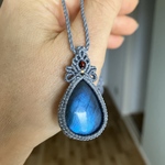 マクラメ手作りネックレス