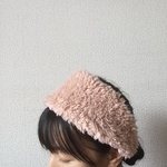 ファーヘアバンド（プードルファーのピンクベージュ）