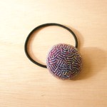 紫ビーズの丸ヘアゴム