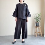 上質リネンのほどよくまるい９分丈コクーンパンツ　ブラック　ゆったり美シルエット　アンクル丈　クロップド丈　バルーンパンツ　フォーマルにも