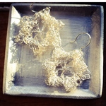 フラワー クロッシェ Six double petals /シルバー/ピアス(イヤリング)