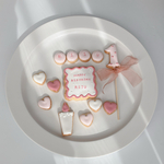 ピンクのハートのお誕生日アイシングクッキーセット