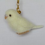 セキセイインコ　アルビノ　赤目　羊毛ストラップ　