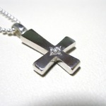 仁尾彫金『一つ星ダイヤ逆十字クロス』ハンドメイド428