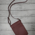 帆布のスマホショルダー　サコッシュ　あずき色