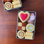 フェルトのクッキー缶（ミモザ）