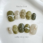 ✦︎Matcha Leaf✦︎ グリーン 緑 抹茶 ゴールド チェック 大人 上品 可愛い 秋 ネイルチップ
