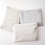  【手刺繍】フランス語のブックポーチ  ｜本・手帳・ブックカバー