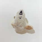 魔法使いしろくま 刺繍ブローチ