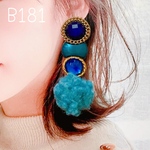 B181…ひたすらブルー　イヤリングorピアス