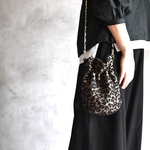 尾州ファンシーツイードのドローストリングバッグ /レオパード