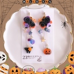 ハロウィン薔薇の耳飾り