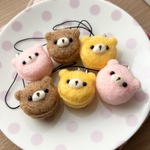 くまちゃんマカロンのストラップ　〜受注制作〜