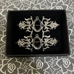 2個セット　プラチナカラー　ブローチ台座　ブローチ　パーツ　ミール皿　18×13mm