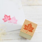 メープルはんこ 小  秋の紅葉 楓スタンプ