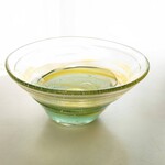 菜の花畑の鉢