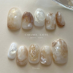 NO13【 Cａrａｍｅｌ　Ｌａｔｔé 】 ー 甘い余韻をのせて ｜ ブラウンネイル　ホワイトネイル　ニュアンスネイル　淡色ネイル　ネイルチップ　春ネイル　ラテネイル　カフェネイル　ゴールドネイル　