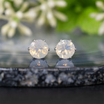 ムーンクォーツ・ピアス　6mm（1ペア）☆サージカルステンレス