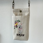 haruno0213様オーダー品☆犬の手刺繍のショルダーポーチ