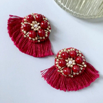 【クリスマスレッド】ビーズ刺繍ピアス 3.5cm ガラスビーズ　赤 フリンジ　大ぶり　大きめピアス　赤ピアス クリスマス 冬