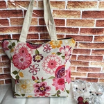 ピンクのお花ファスナー付トートバッグ