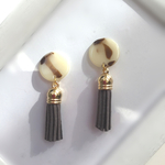 《再販しました》べっ甲 ベージュ✖︎選べるタッセル ピアス/イヤリング