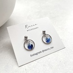 《新色》◯＋swarovski スワロフスキー(ダークサファイア)ステンレスピアス　ノンホールピアス、イヤリング変更可