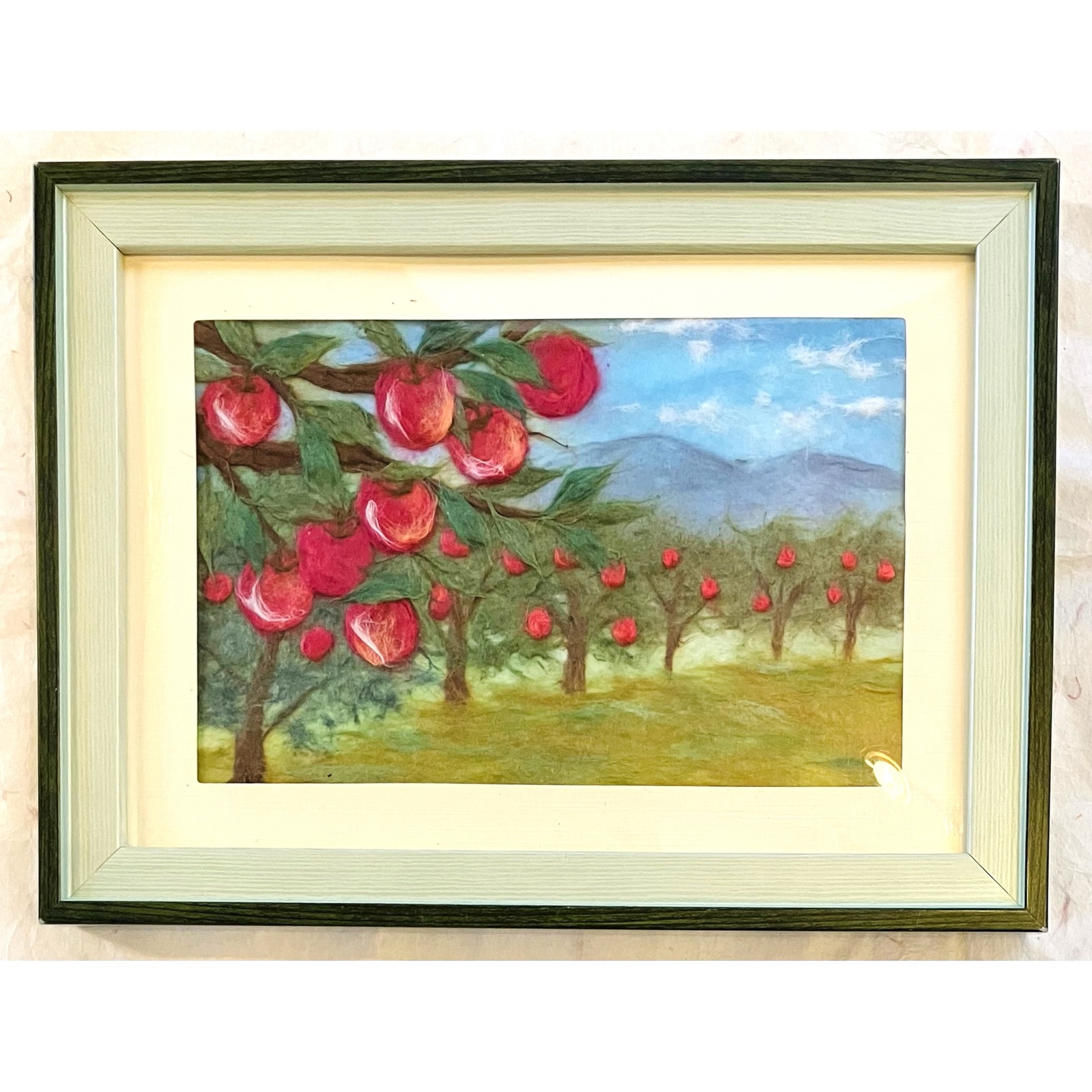 和紙ちぎり絵原画『からすうりと杉の葉』P10号横(530×410mm) 和紙ちぎり絵原画『からすうりと杉の葉』P10号横(530×