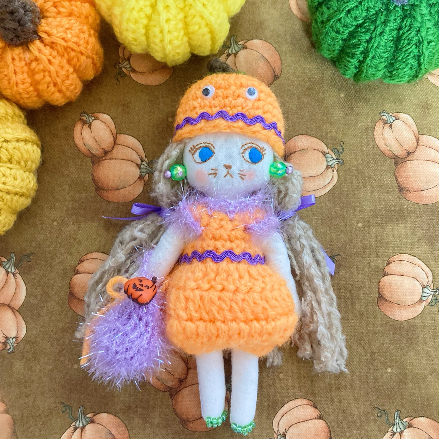 青い目の夢実ちゃん 布人形 布ドール 手作り人形 ハンドメイドドール