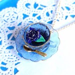 再販　受注生産　青　ミニチュア　ティーカップ　ネックレス　青　薔薇　レジン　樹脂粘土　お茶会　ゴシック　アフタヌーンティー　クラシカル　ゴスロリ　紅茶　レトロ　クラシック　ゴシック