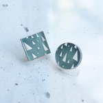 三角ミラーの森ピアス/SILVERGREEN