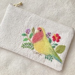 コットンリネンと刺繍のコザクラインコのペンケース