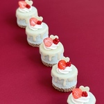 ミニチュア　プチアリスケーキ