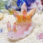 Uo696［クォーツ］宇宙を宿すガラスのウミウシ