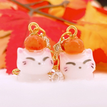 🎍お正月🎍🌅 ✨️大人可愛い︎💕︎ 鏡餅 猫 (ˆ꜆ . . ꜀ˆ) 揺れる♪ ハンドメイド ピアス イヤリング レディース アクセサリー 