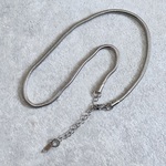 在庫処分〔1個〕太さ3mm   40cm   ステンレス　スネークチェーンネックレス　シルバー