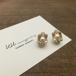 パステルカラーのお花ピアス