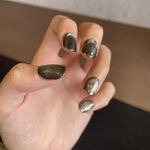 《ベリーショート在庫あるのみセール》ゴールドフレンチのマグネットネイルチップ