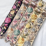 NEW✧*｡くすみ&ビビットflower ＊　ショルダーストラップ　カメラストラップ　スマホショルダー インド刺繍リボン ショルダーバッグ