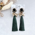 タッセル/ビーズ刺繍/グリーン/カジュアル/ゴールド/揺れる/大ぶりピアス イヤリング