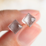 【専用ページ】6㎜スクエア ベージュピアス