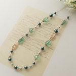 エメラルドグリーン＊スワロフスキーパールロングネックレス