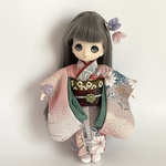 No.715  オビツ11振袖　ピンクから薄紫の地に四季の花々金彩