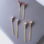 3colors Nuance Tassel ネオクラシカル 2way チェーンタッセル ピアス/イヤリング 金属アレルギー対応 樹脂ピアス チタンピアス サージカルステンレスピアス ゴールド ペイント