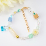 やわらかいお布団とブレスレット