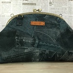SALEたっぷり入るがま口ポシェット（ポーチ兼用）  ジーンズ柄