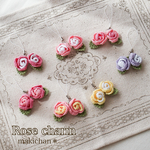 ✿Rose charm✿ バラ　薔薇　ストラップ　レース編み