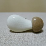 きのこの帯留め