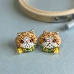猫　もふ猫 (イエロー) ピアス　ビーズ刺繍　ミモザ　タンポポ